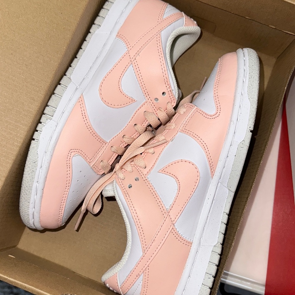 Woman’s Nike dunks Coral